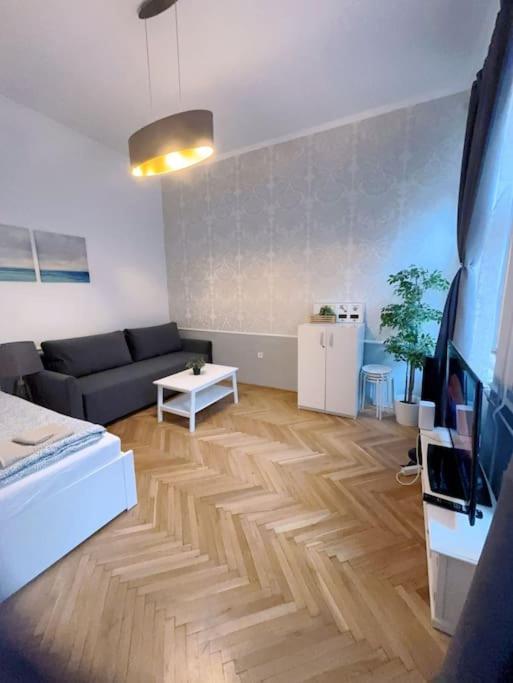 Apartamento Quiet In Center Budapest